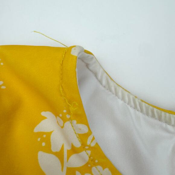 SweetHoney Floral Rash Guard Ruffle Swimsuit - Picture 7 of 10